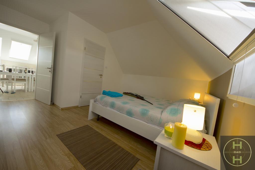 Hunters House Kft Bed And Breakfast Toltestava 객실 사진