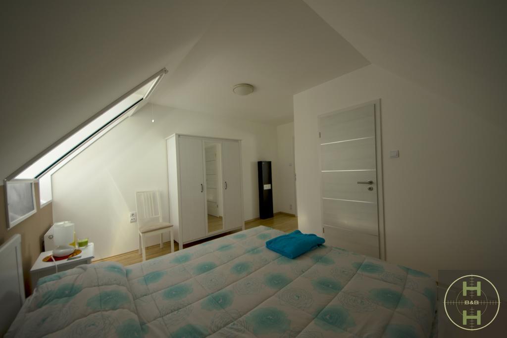 Hunters House Kft Bed And Breakfast Toltestava 외부 사진