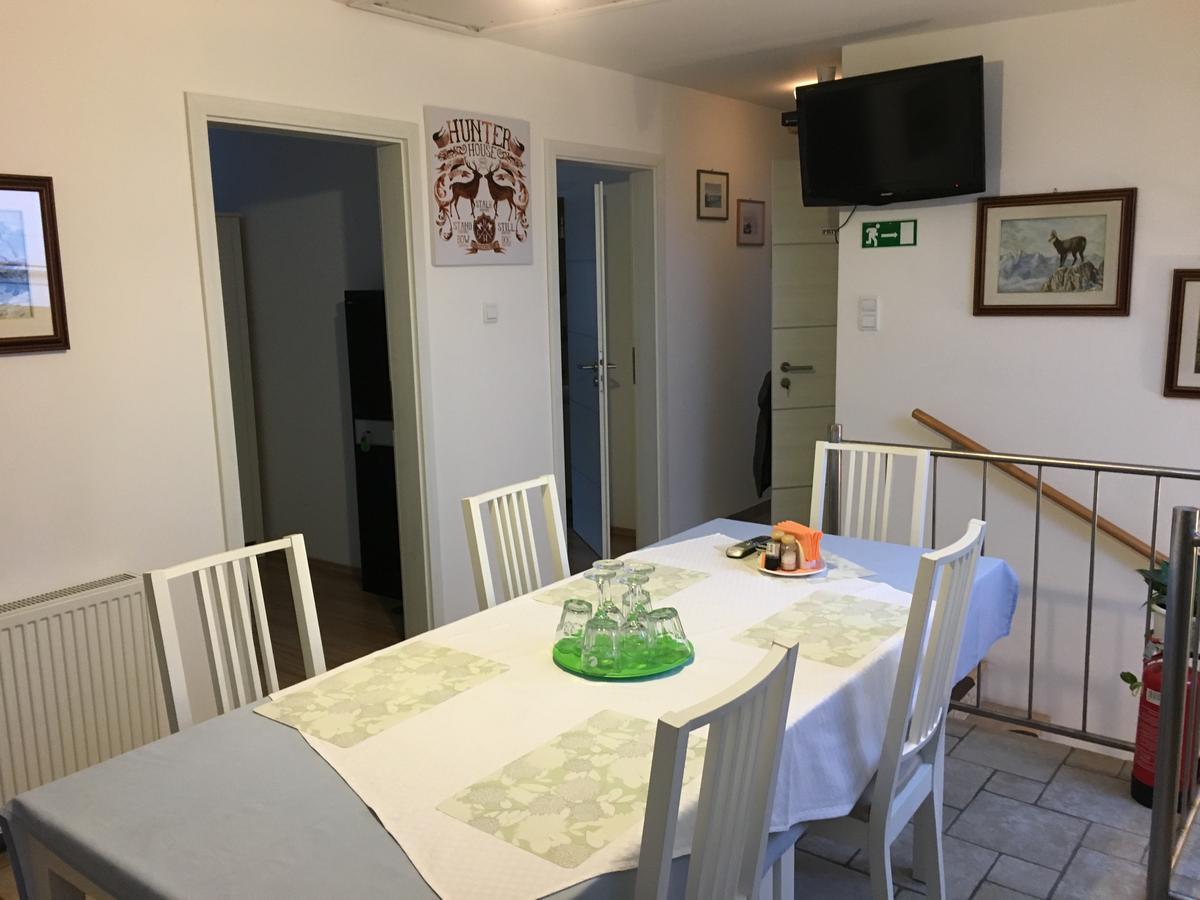 Hunters House Kft Bed And Breakfast Toltestava 외부 사진