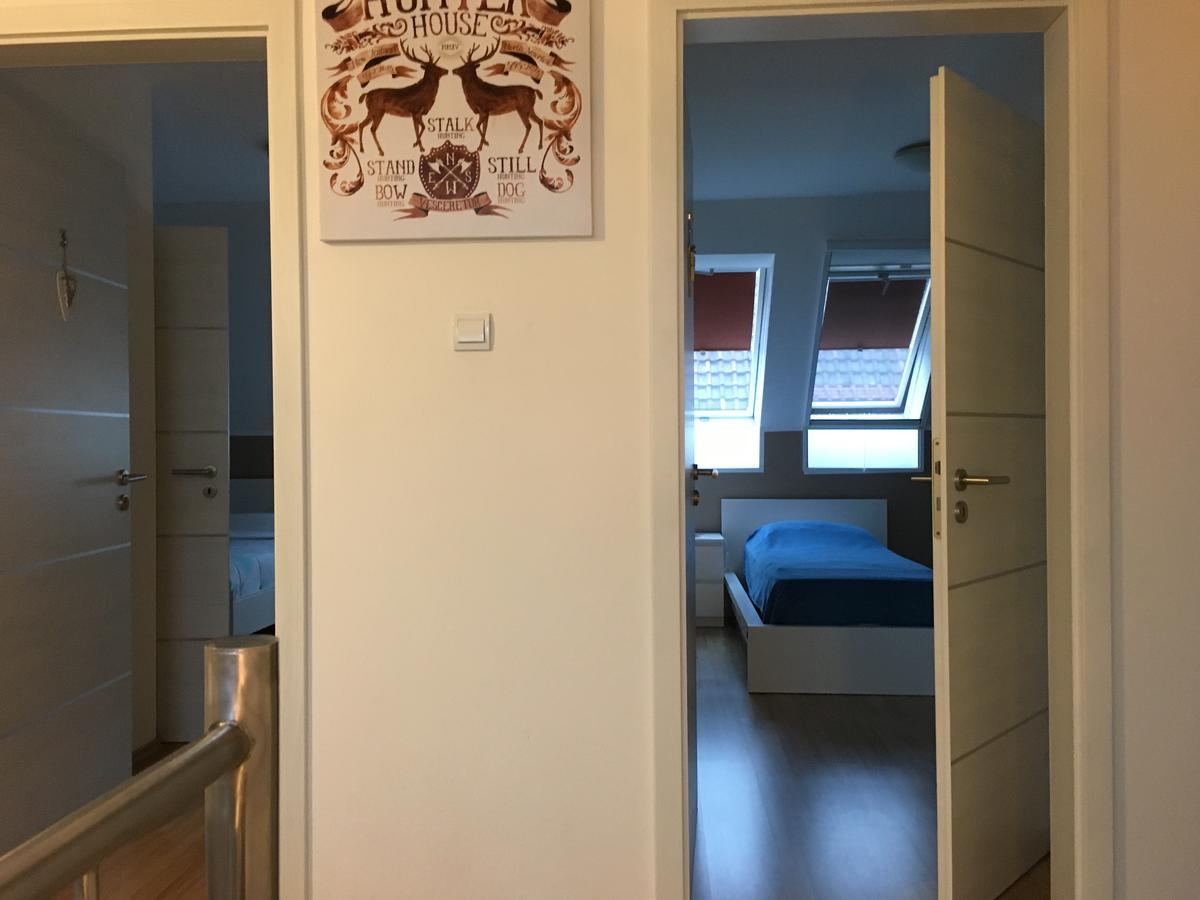 Hunters House Kft Bed And Breakfast Toltestava 외부 사진